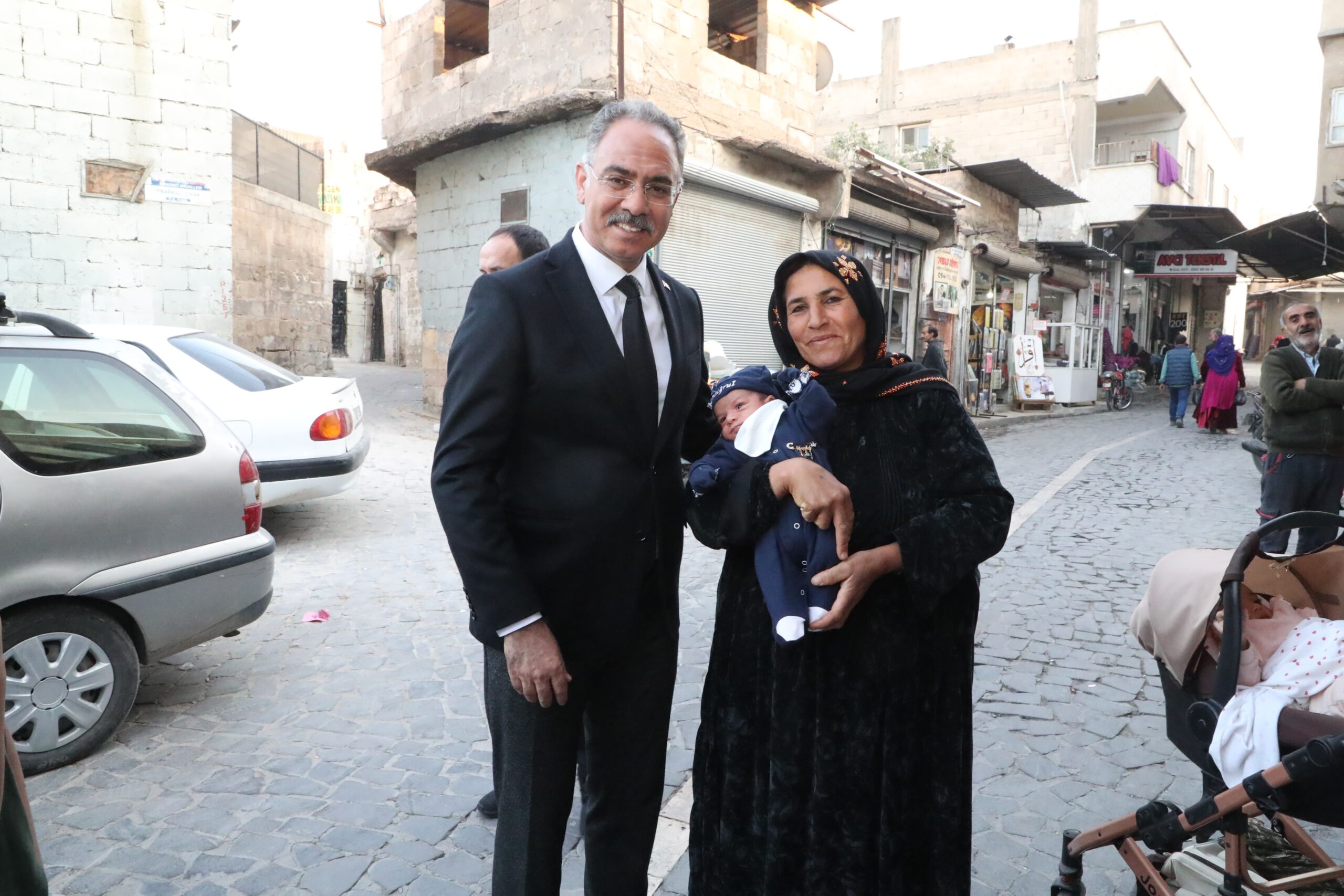 
Eyyübiye Belediye Başkanı Mehmet Kuş, AK Parti Eyyübiye İlçe Başkanı