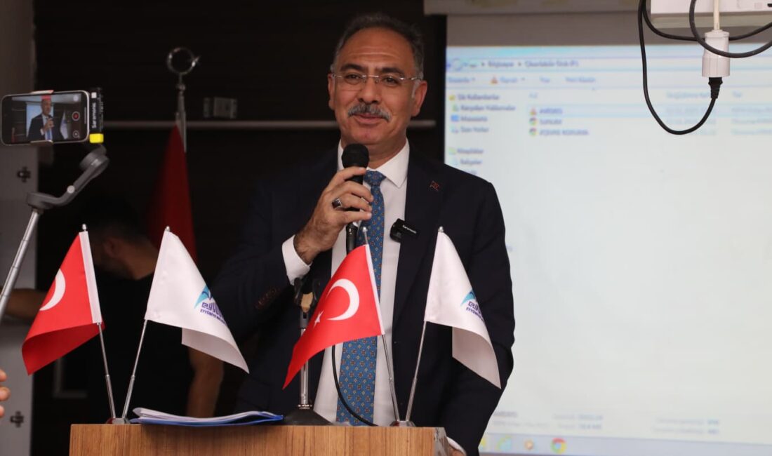 Eyyübiye Belediyesi’nin “Temiz Eyyübiye, Temiz Gelecek” sloganıyla başlattığı, okullarda çevre