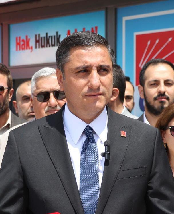 CHP Şanlıurfa İl Başkanı Ferhat Karadağ, kentte günlerdir devam eden