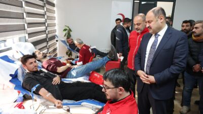 Şanlıurfa Büyükşehir Belediyesi, zorlu kış şartlarında sürdürdüğü karla mücadele çalışmalarının